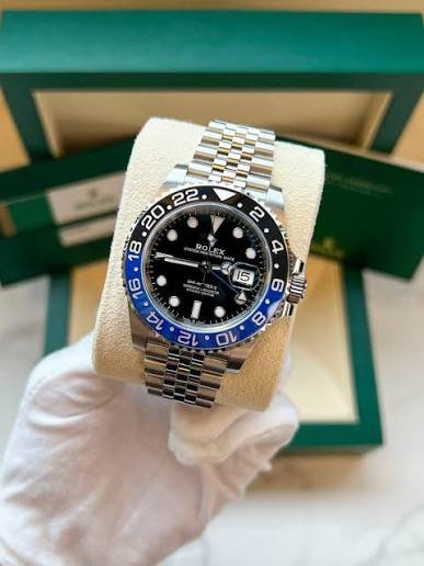 Rolex GMT-Master II "Batgirl" 126710BLNR - Image 3
